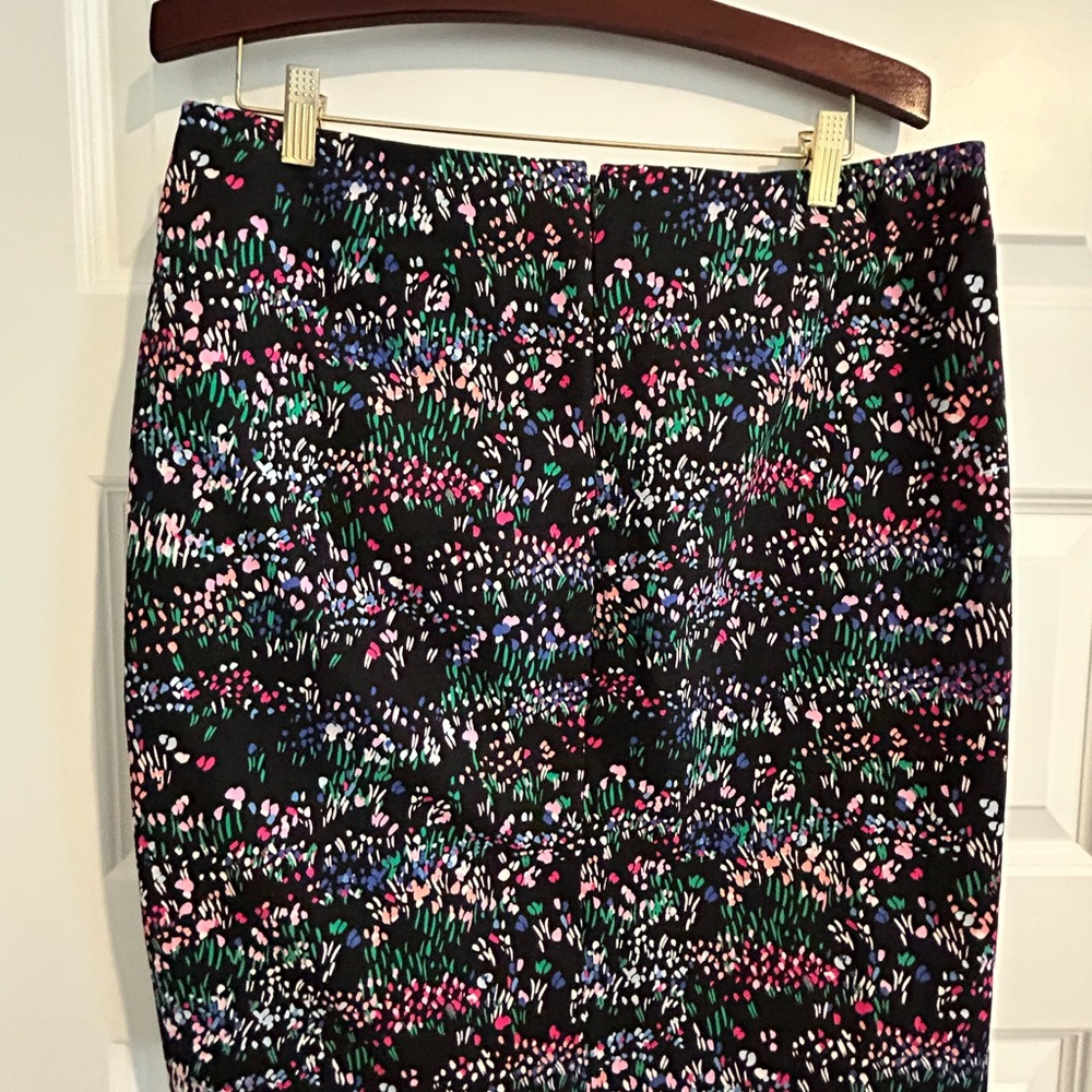 Talbots Skirt Black Pink Size 12 - Picture 4 of 8